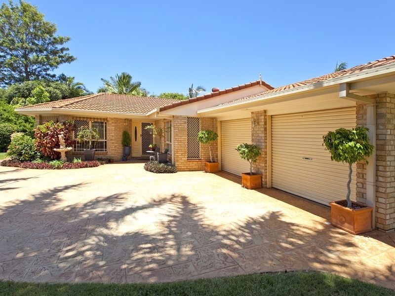82 Pitt Street, Redland Bay QLD 4165