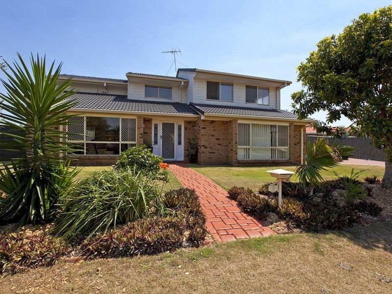 2 Bayswater Drive, Victoria Point QLD 4165