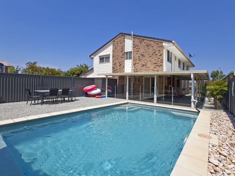 2 Bayswater Drive, Victoria Point QLD 4165