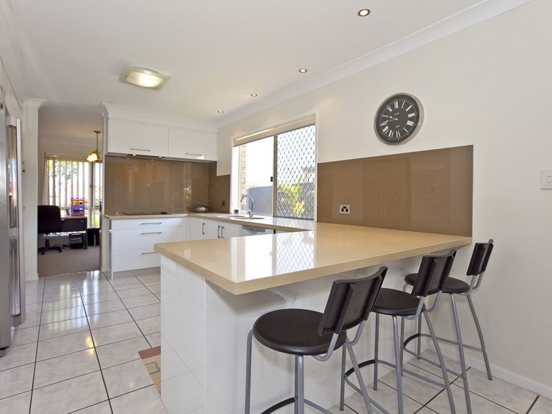 2 Bayswater Drive, Victoria Point QLD 4165