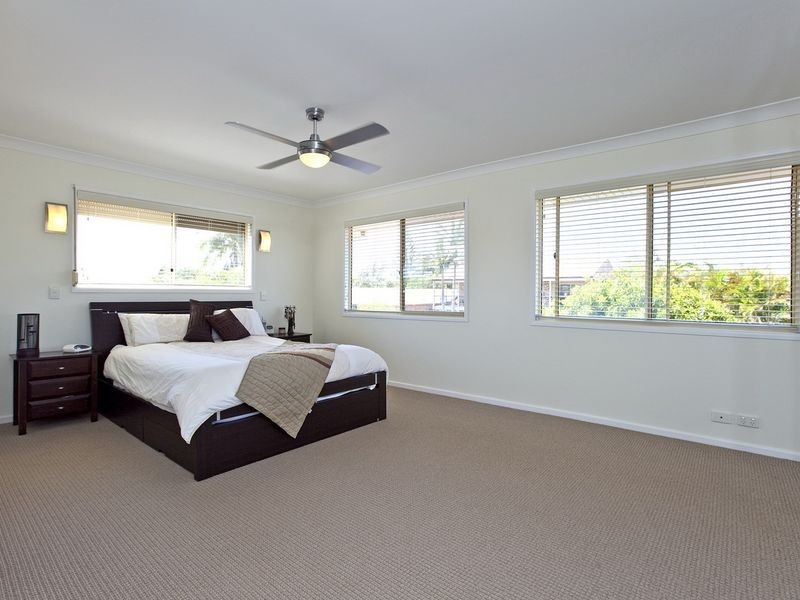 2 Bayswater Drive, Victoria Point QLD 4165