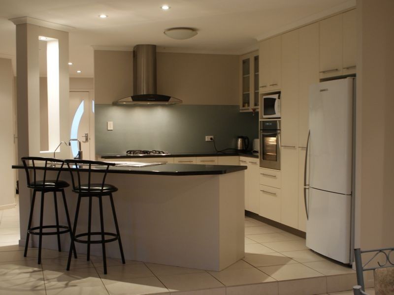 11 Portland Parade, Redland Bay QLD 4165