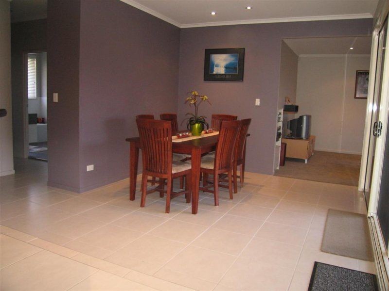 11 Portland Parade, Redland Bay QLD 4165