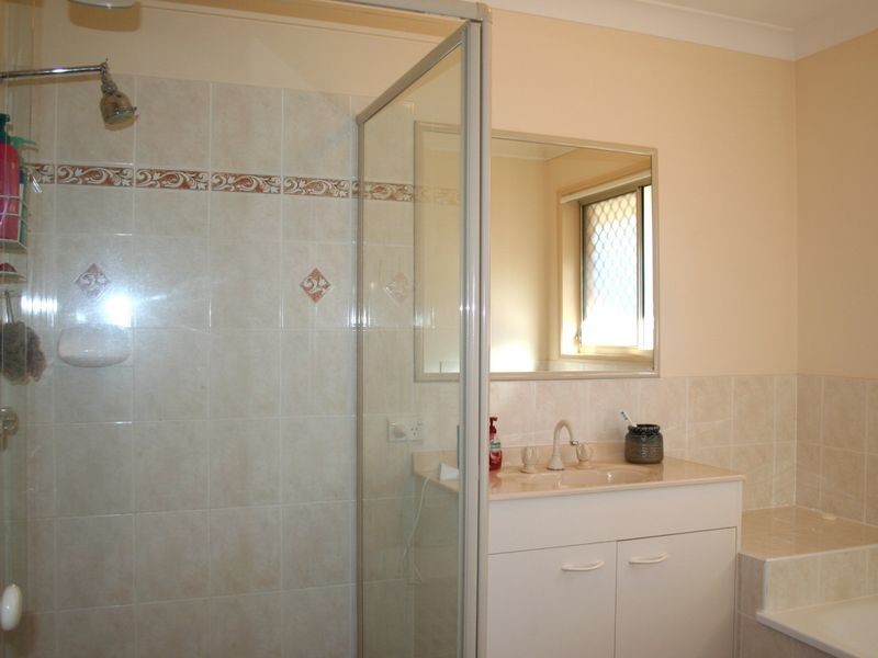 13 Seaholly Cres, Victoria Point QLD 4165
