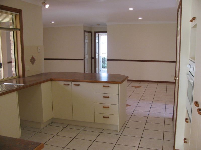 7 Kooringa Avenue, Cleveland QLD 4163