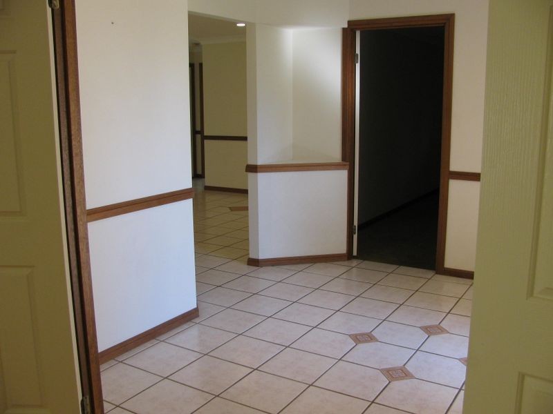 7 Kooringa Avenue, Cleveland QLD 4163