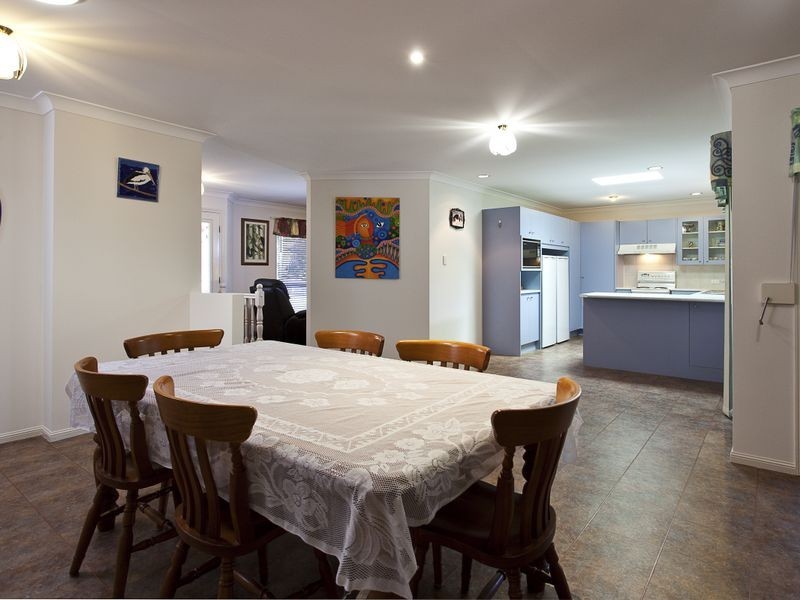 13 Maritime Court, Victoria Point QLD 4165