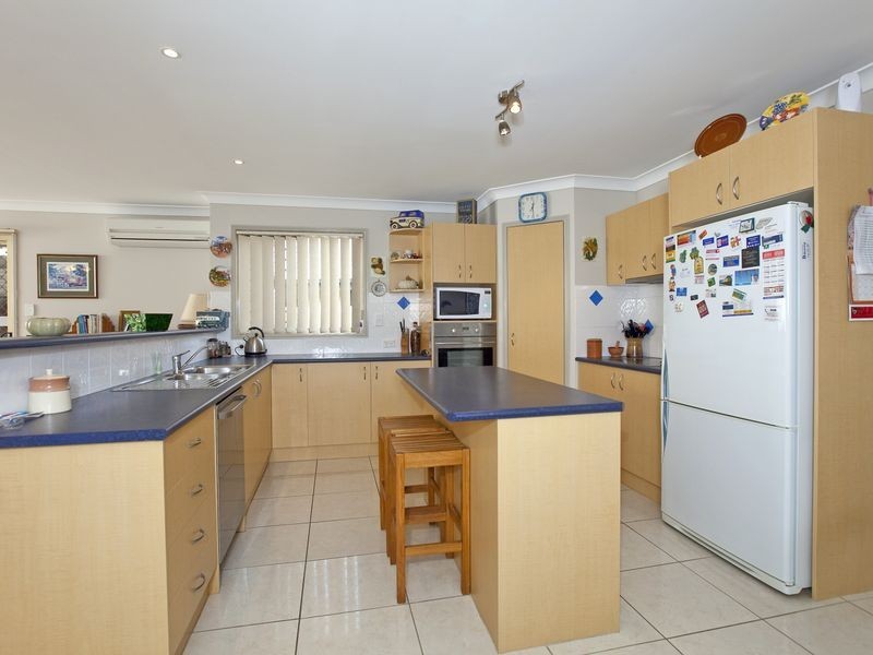 7 McConechy Drive, Victoria Point QLD 4165