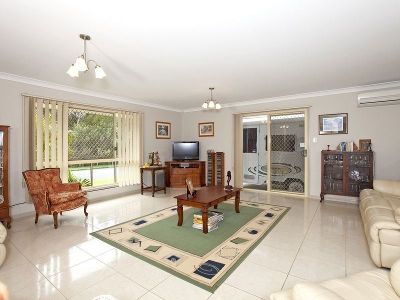 7 McConechy Drive, Victoria Point QLD 4165