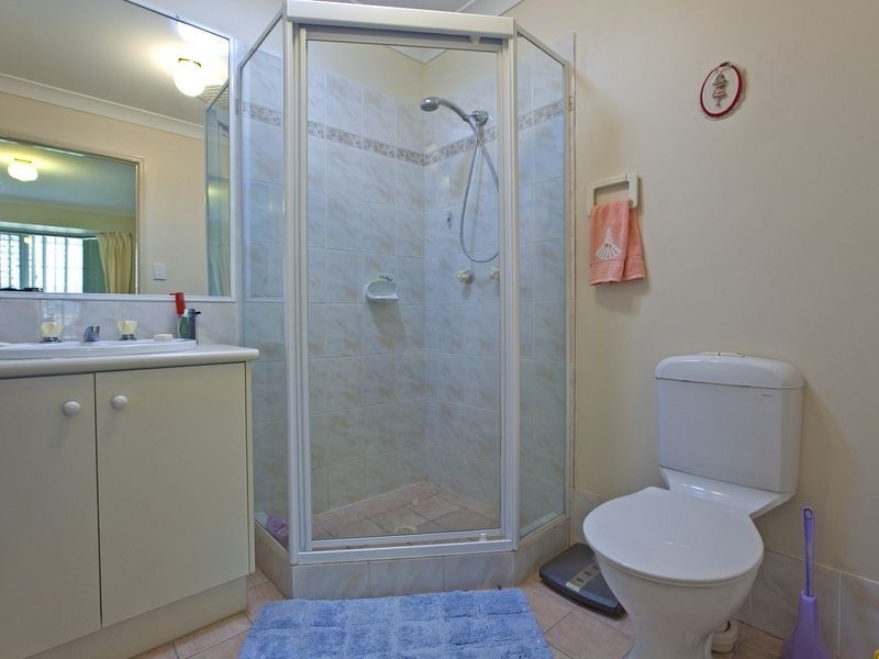 19 Alexander Ave, Victoria Point QLD 4165