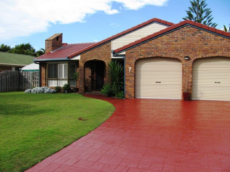 7 Bayswater Drive, Victoria Point QLD 4165