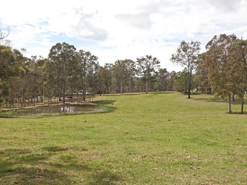 204 Avalon Road, Sheldon QLD 4157