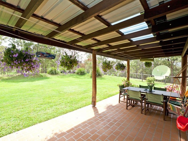 204 Avalon Road, Sheldon QLD 4157