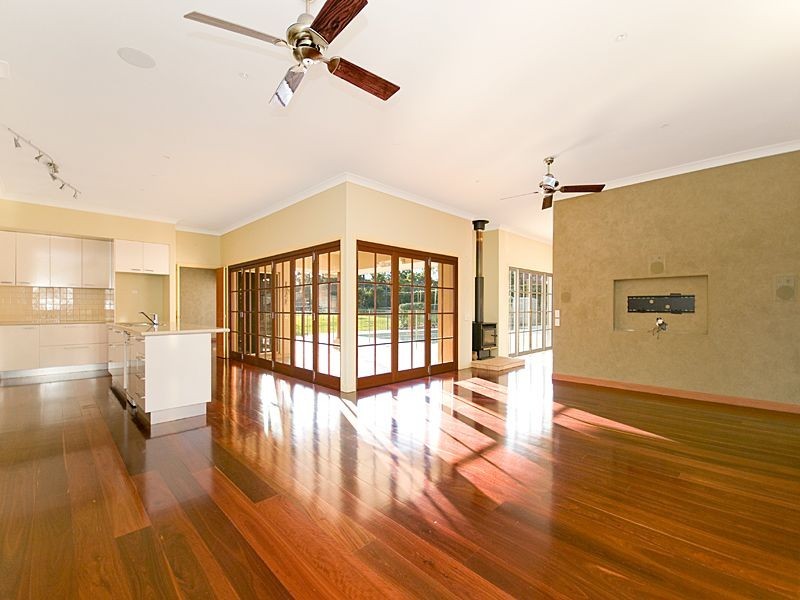 11 Thornton Drive, Thornlands QLD 4164