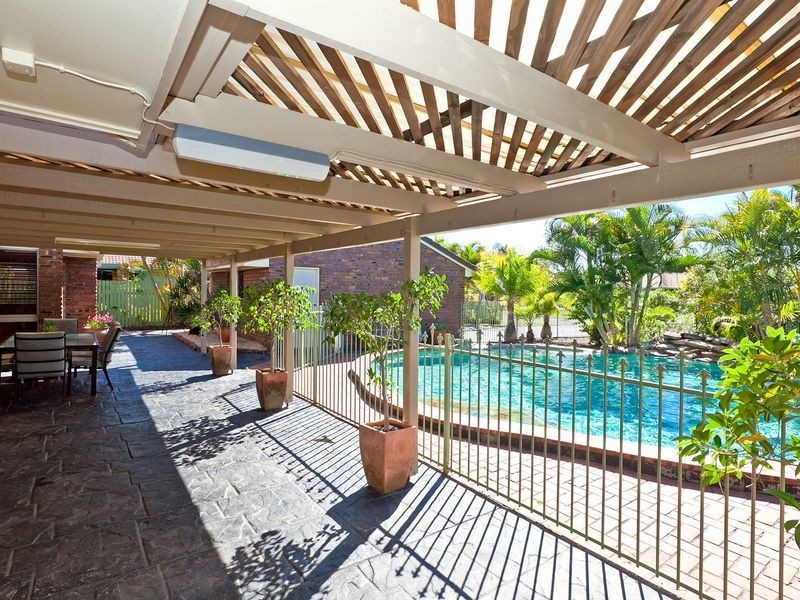 6 Kianga Court, Victoria Point QLD 4165