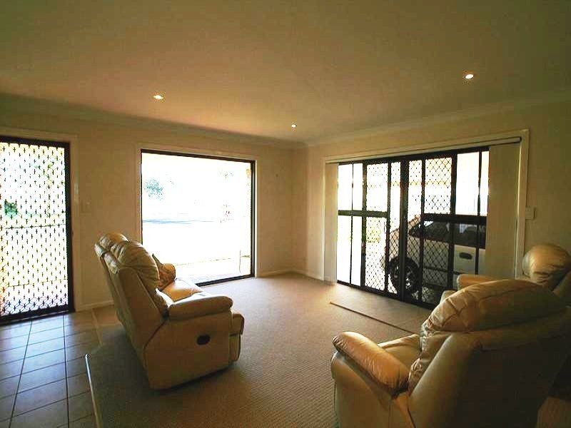 21 Tipplers Street, Victoria Point QLD 4165