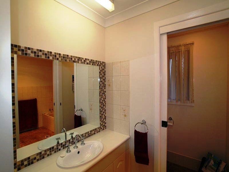 21 Tipplers Street, Victoria Point QLD 4165