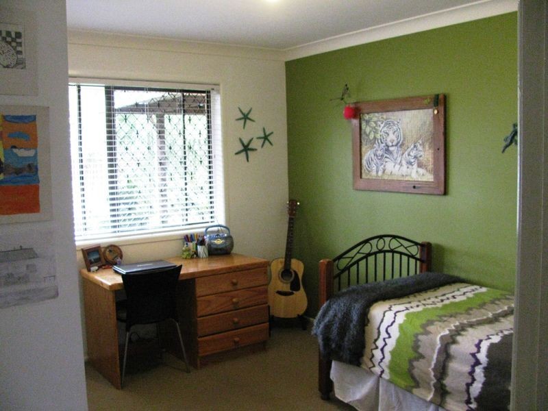 5 Albatross Street, Victoria Point QLD 4165