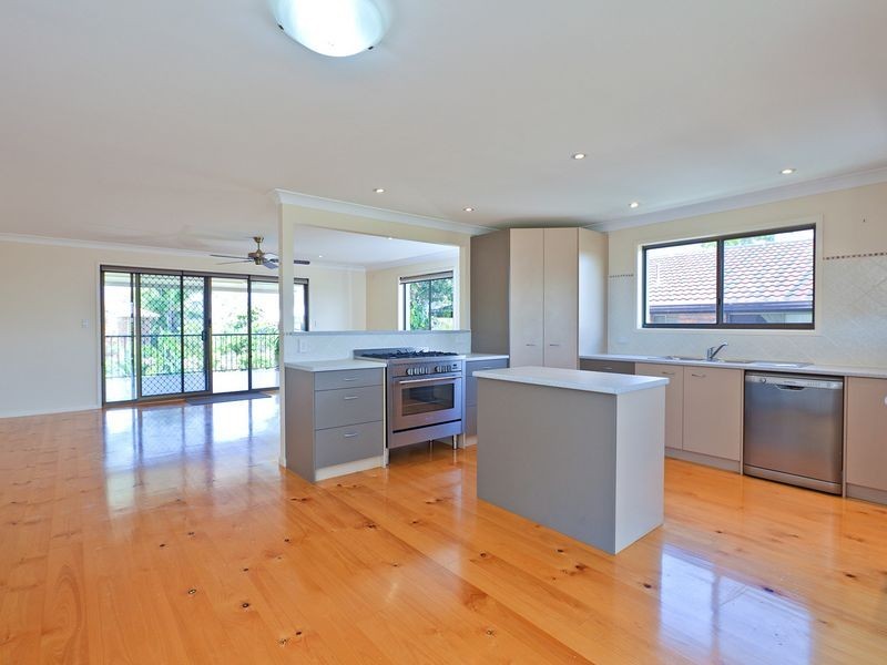 8 Macadamia Street, Victoria Point QLD 4165