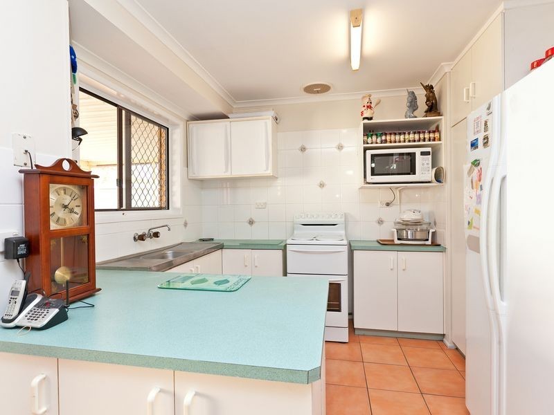 13 Waratah Avenue, Victoria Point QLD 4165