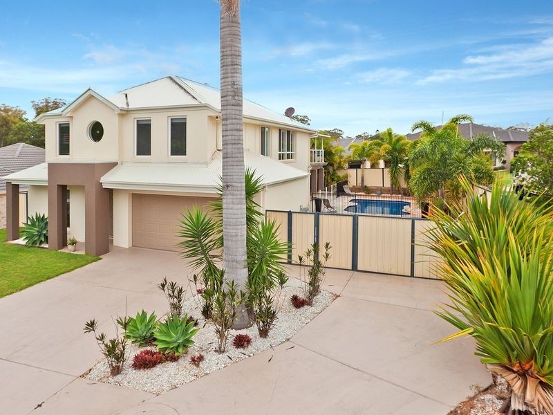 29 Caswell Cr, Redland Bay QLD 4165