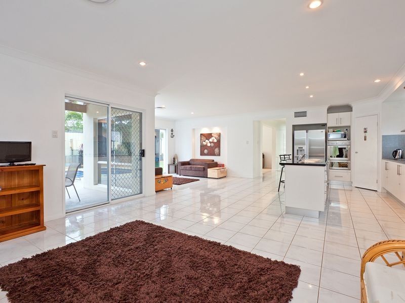 29 Caswell Cr, Redland Bay QLD 4165