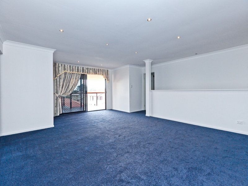 32 Torquay Road, Redland Bay QLD 4165
