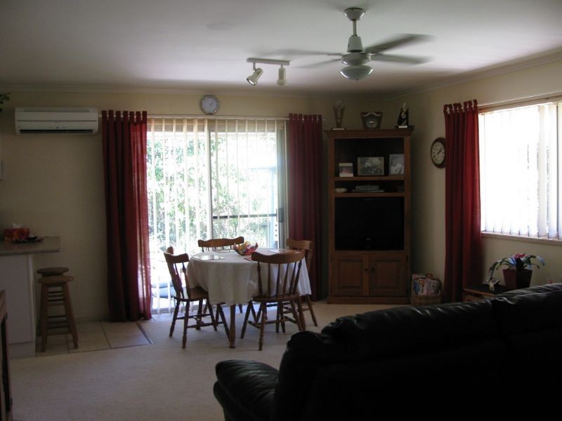 6 Christopher Street, Redland Bay QLD 4165