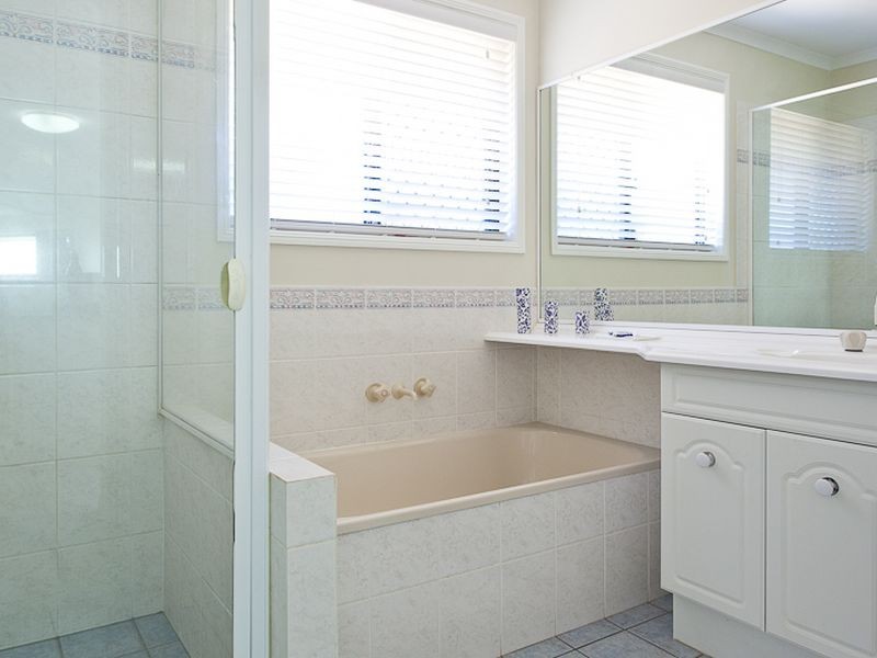 24 Kintyre Street, Victoria Point QLD 4165