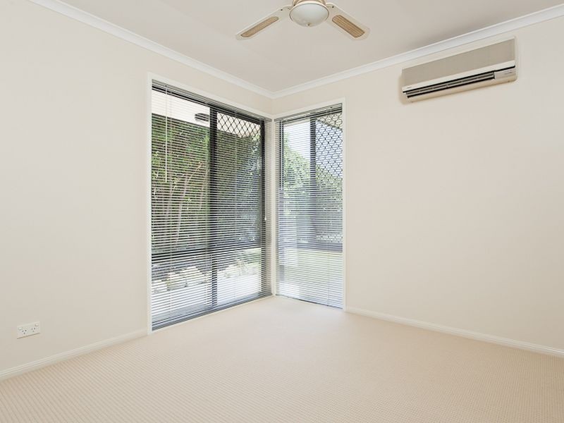 24 Kintyre Street, Victoria Point QLD 4165