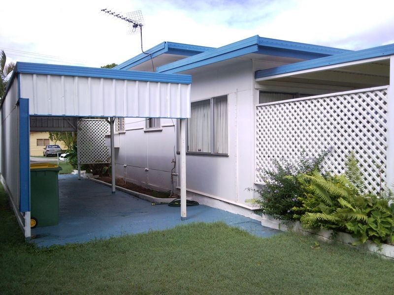 12 Moore Street, Victoria Point QLD 4165