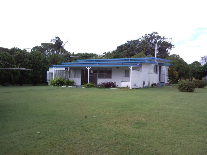 12 Moore Street, Victoria Point QLD 4165