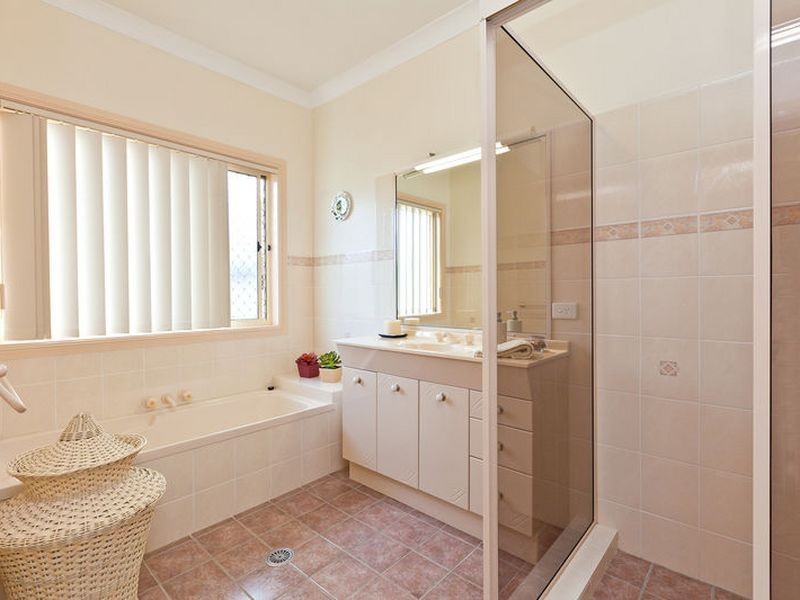 29 Robin Parade, Victoria Point QLD 4165