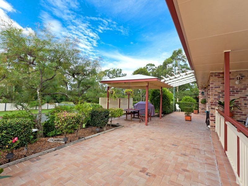 29 Robin Parade, Victoria Point QLD 4165