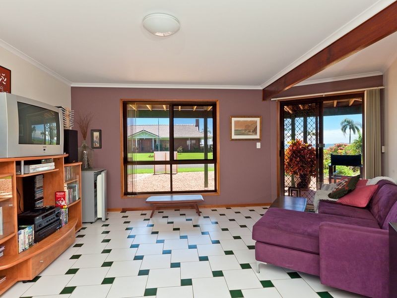 14 Finuge Court, Victoria Point QLD 4165