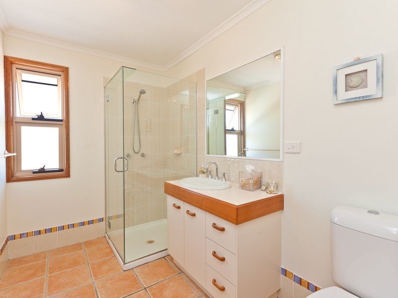 14 Finuge Court, Victoria Point QLD 4165