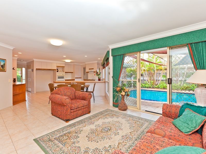 3 Constance Court, Victoria Point QLD 4165