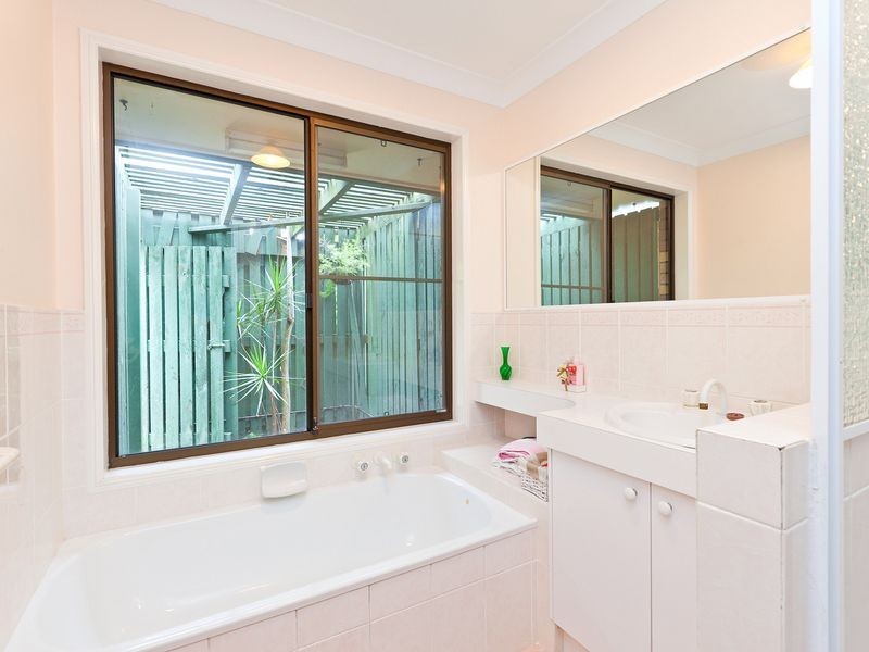 12 Jordana Court, Victoria Point QLD 4165