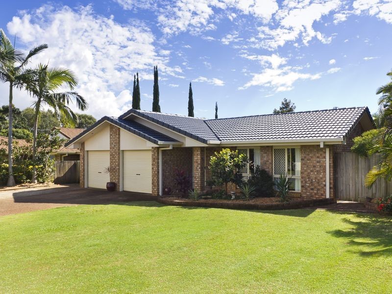 33 Trafalgar Drive, Victoria Point QLD 4165