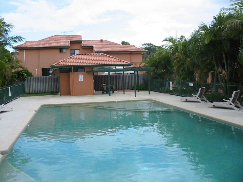 2/223 Middle Street, Cleveland QLD 4163