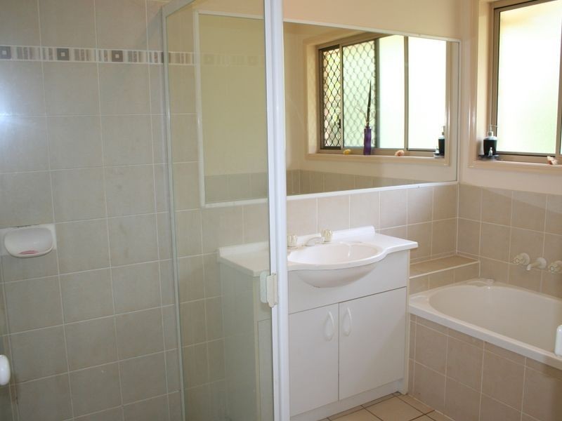 13 Portland Parade, Redland Bay QLD 4165