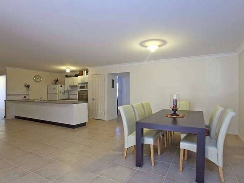 25 Ebony Crescent, Redland Bay QLD 4165