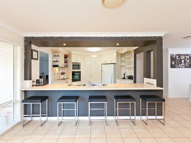 6 Eucalypt Pl, Ormiston QLD 4160