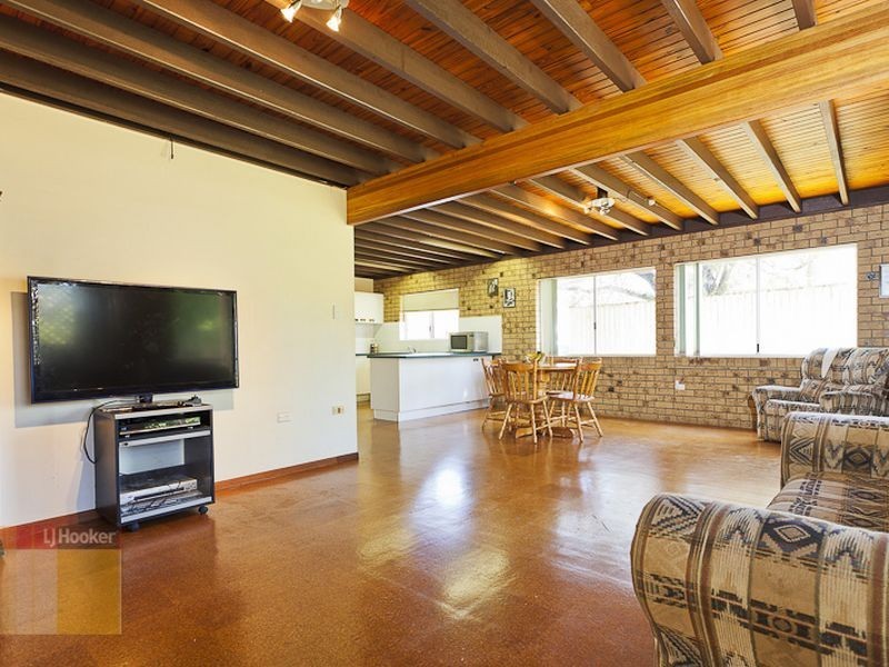 4 Barkala Street, Wellington Point QLD 4160