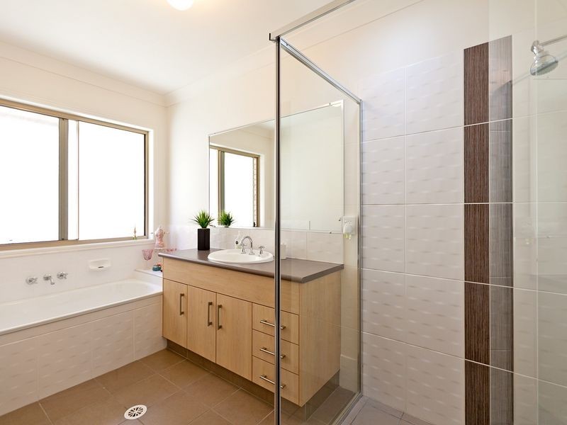 37 Creekwood Street, Victoria Point QLD 4165