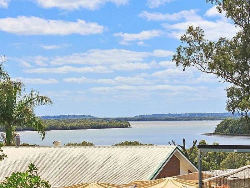 44 Muriel Street, Redland Bay QLD 4165