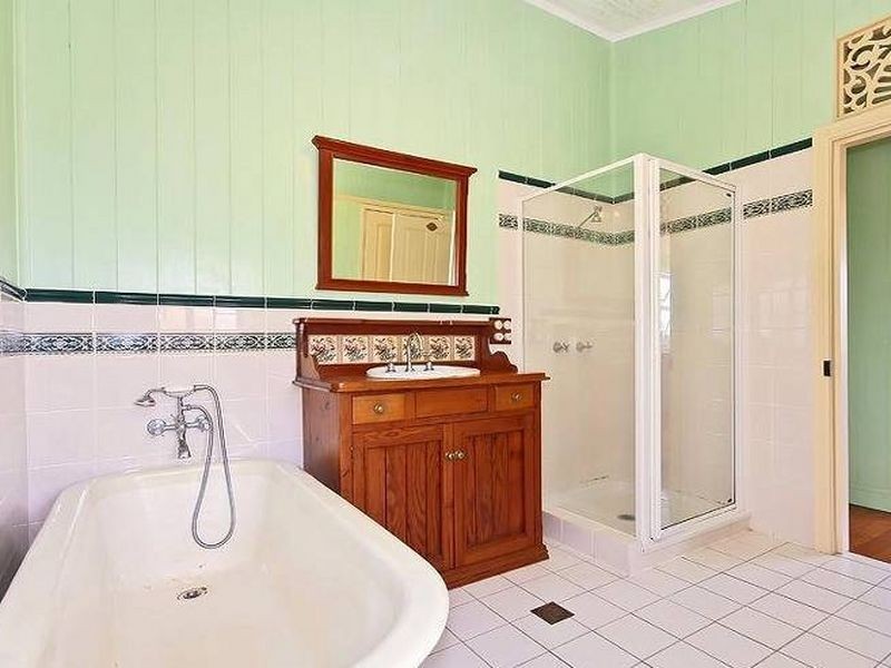 44 Muriel Street, Redland Bay QLD 4165