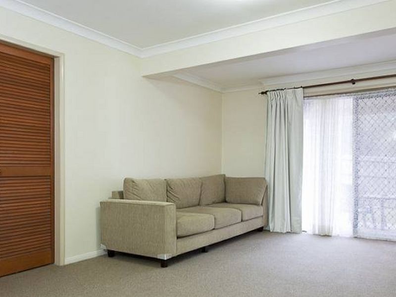 16 Thompson Street, Victoria Point QLD 4165
