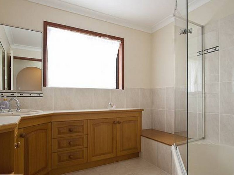 16 Thompson Street, Victoria Point QLD 4165