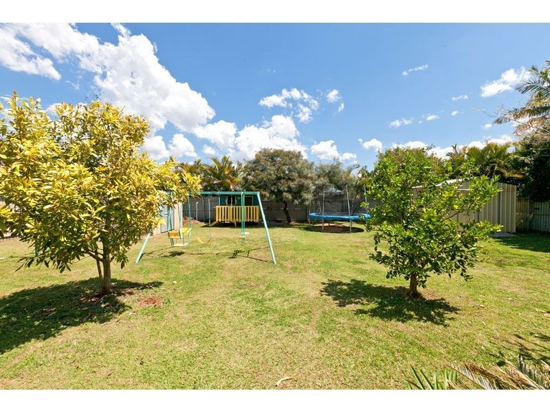 10 Darescott Court, Victoria Point QLD 4165
